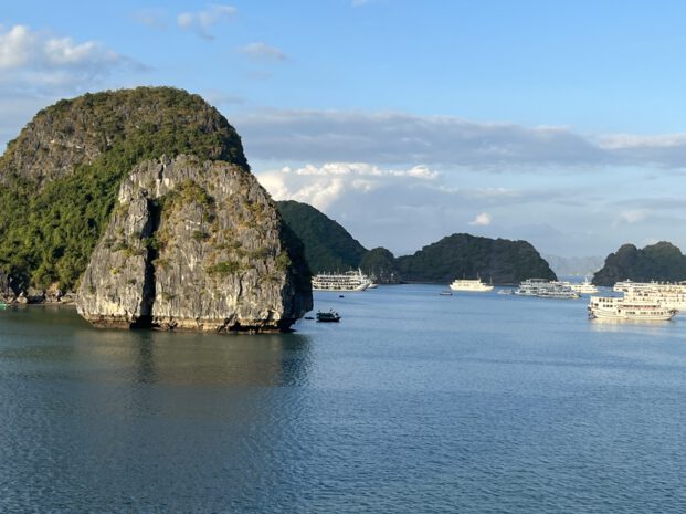 Vinh ha long